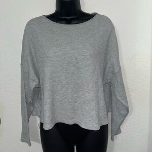Vuori heathered gray waffle knit long sleeve top